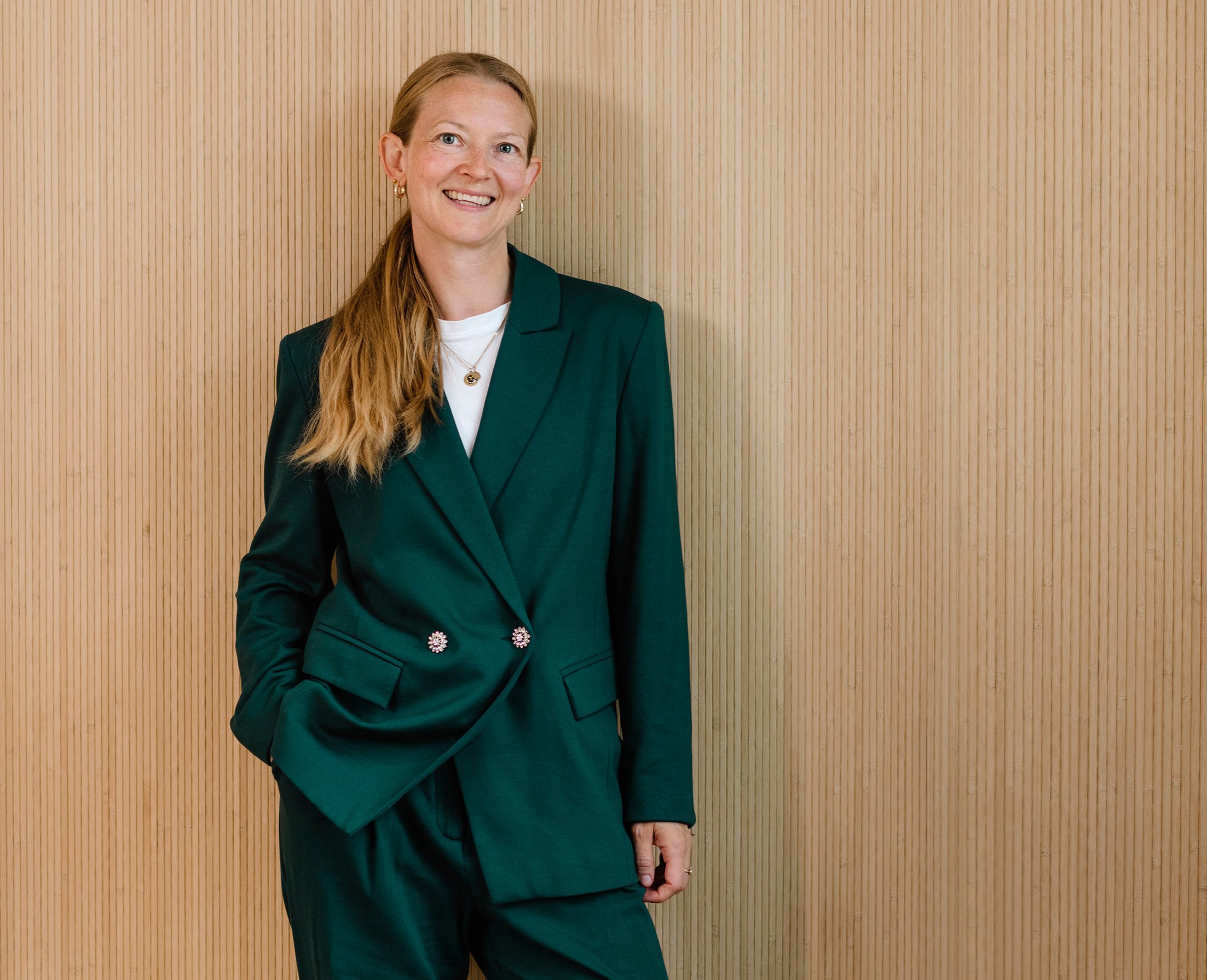 Half body portrait of employee Andrine Elgvang